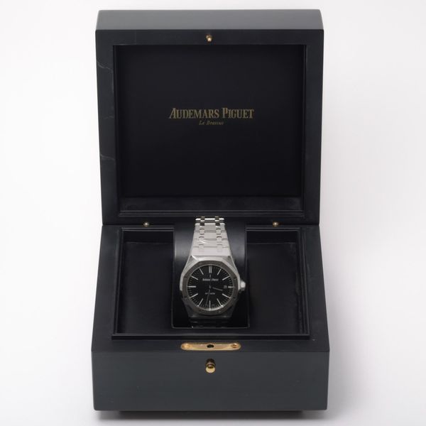Audemars Piguet Royal Oak 15400ST.OO.1220ST.01